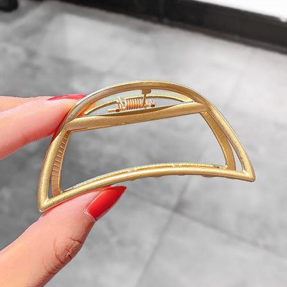 Fashion Metal Hair Claw For Women Gold Silver Color Cross Crab Hair Clip Korean Elegant Geometric Hairpin Girl Hair Accessories