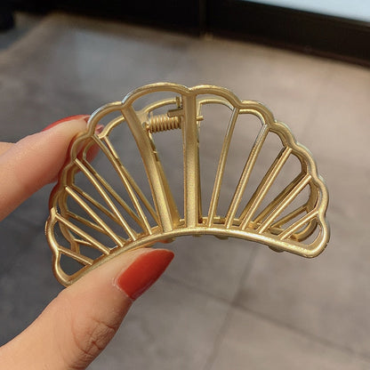 Fashion Metal Hair Claw For Women Gold Silver Color Cross Crab Hair Clip Korean Elegant Geometric Hairpin Girl Hair Accessories